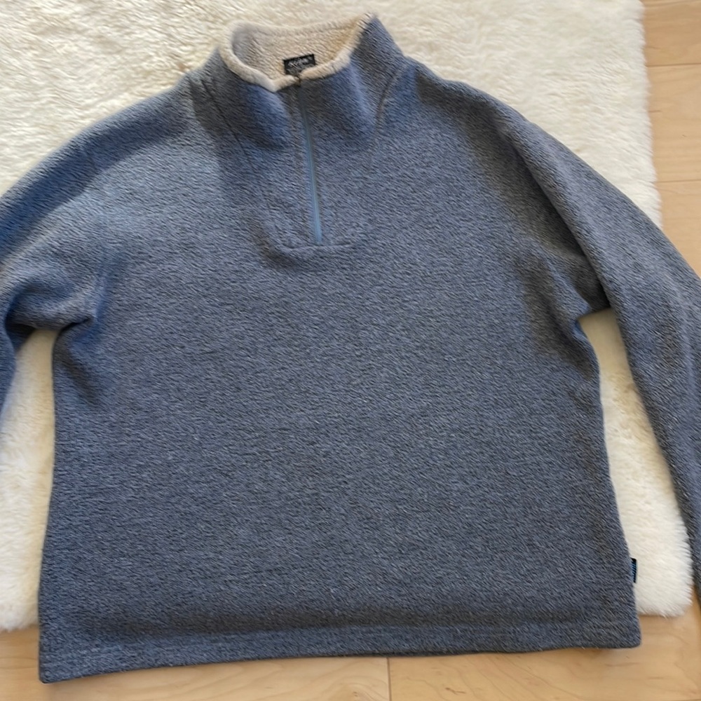 Women’s Kuhl Fleece pullover